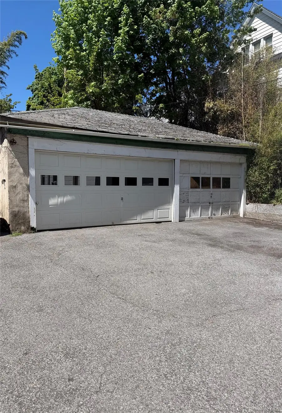 142 N 6th Avenue, Mount Vernon, NY 10550 - #3