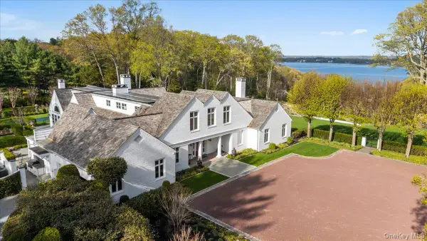 233 Cleft Road, Mill Neck, NY 11765