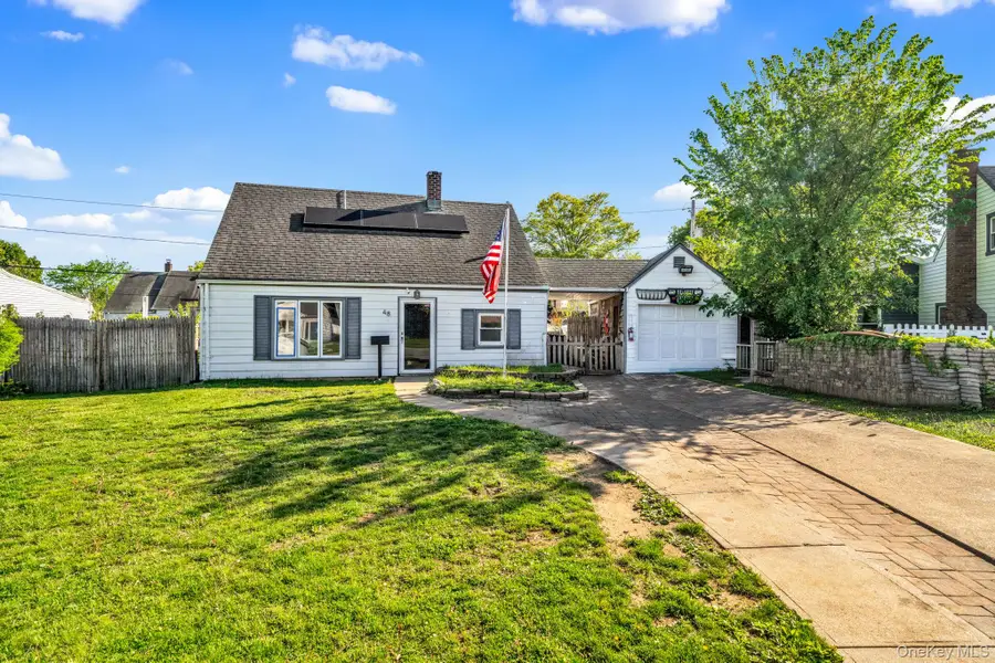 48 Curve Lane, Levittown, NY 11756 - #3