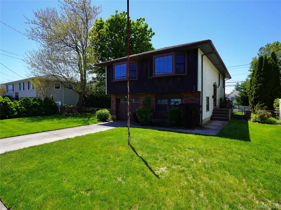 9 John Street, Bethpage, NY 11714 - #3