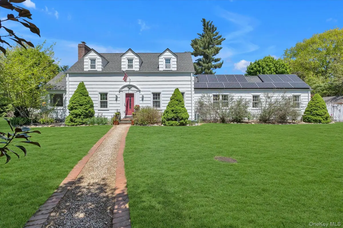 1 E Rogues Path, Huntington Station, NY 11746 - #1