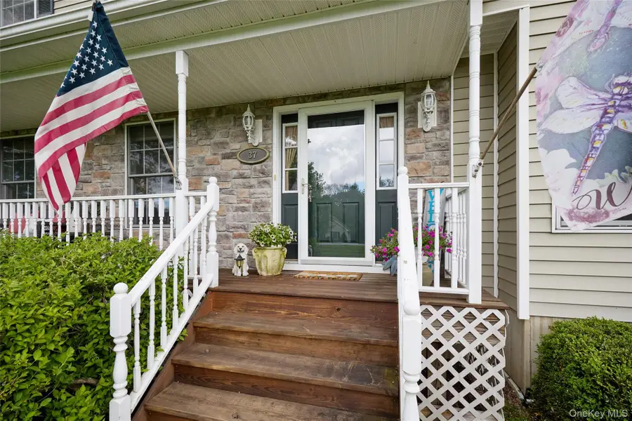 37 Angelo Boulevard, Poughkeepsie, NY 12603 - #3