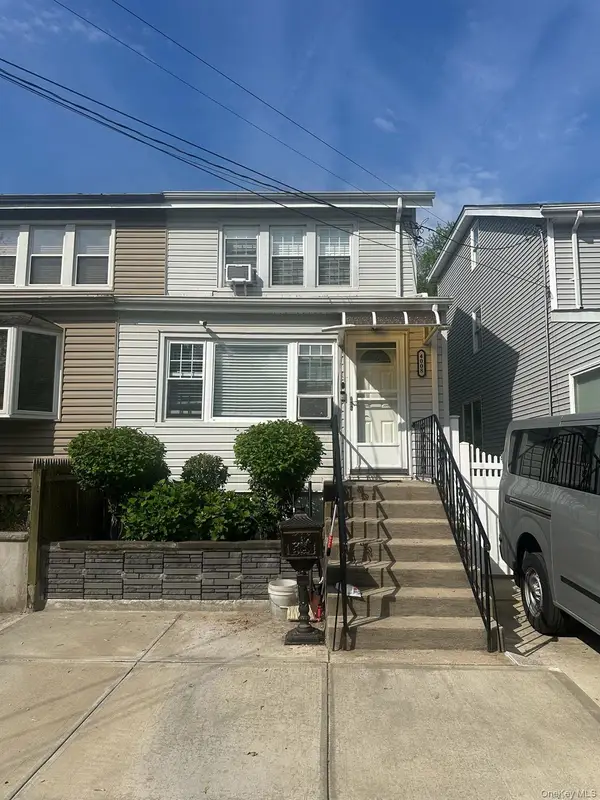 4008 247th Street, Little Neck, NY 11363