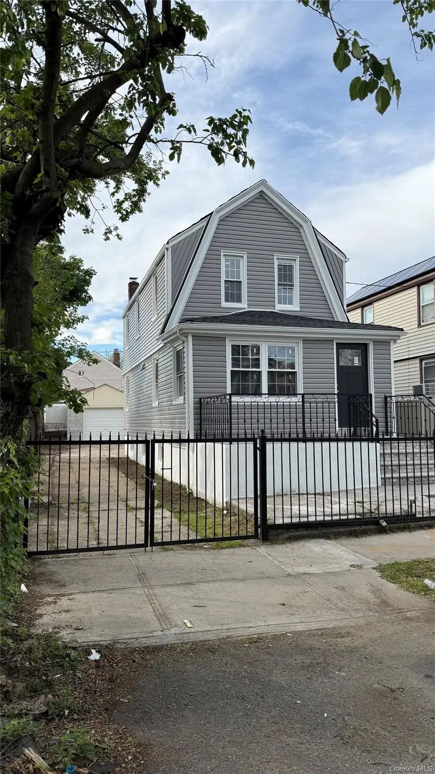 16421 109th Road, Jamaica, NY 11433 - #1