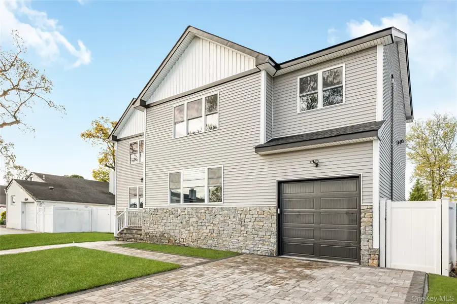 224 Oconnell Street, Massapequa Park, NY 11762 - #3