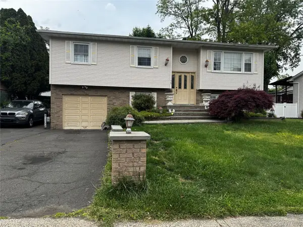 75 Picariello Drive, Haverstraw, NY 10927
