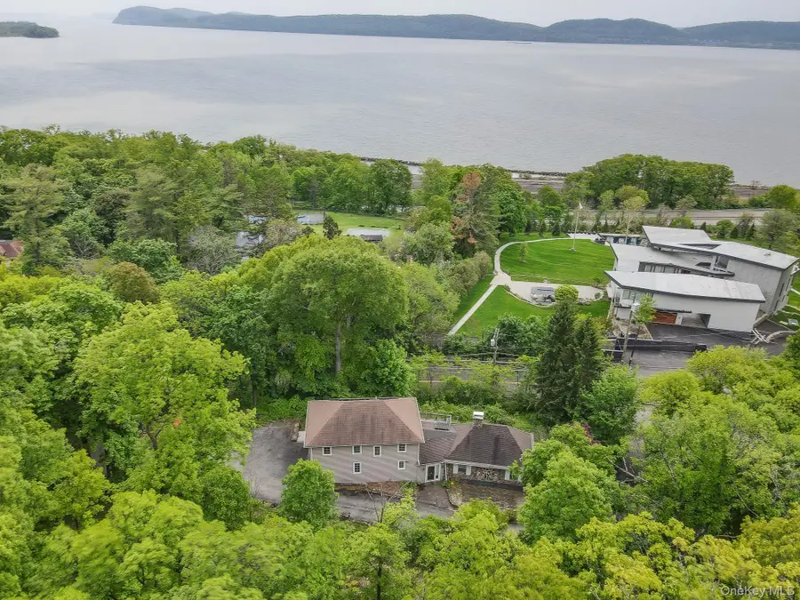 1225 Albany Post Road, Croton On Hudson, NY 10520 - #3