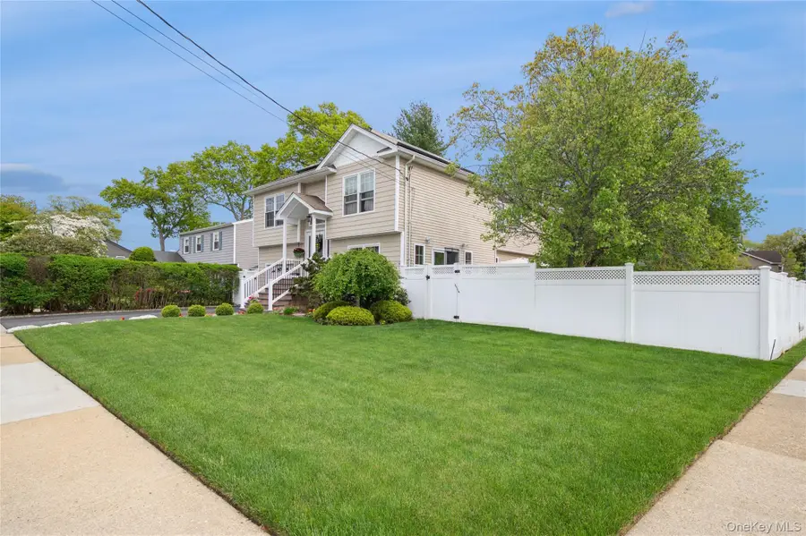 30 Baltimore Avenue, Massapequa, NY 11758 - #2
