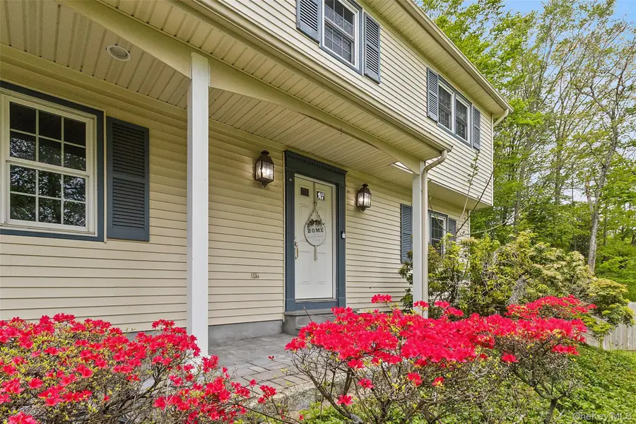 2 Watergate Drive, Amawalk, NY 10501 - #2