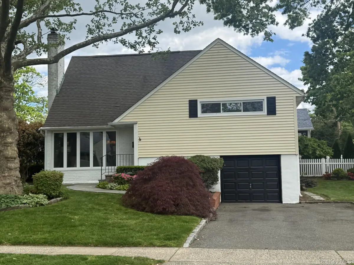 43 Plymouth Road, Port Washington, NY 11050 - #1