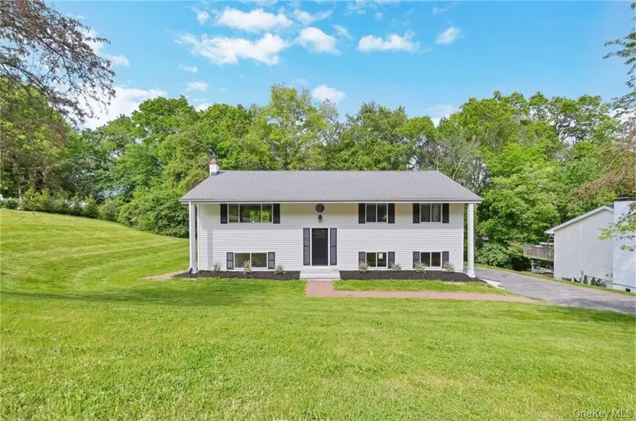 26 Kendell Drive, Wappingers Falls, NY 12590 - #2