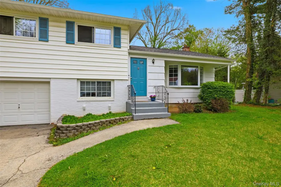 4 Lori Street, Poughkeepsie, NY 12603 - #2