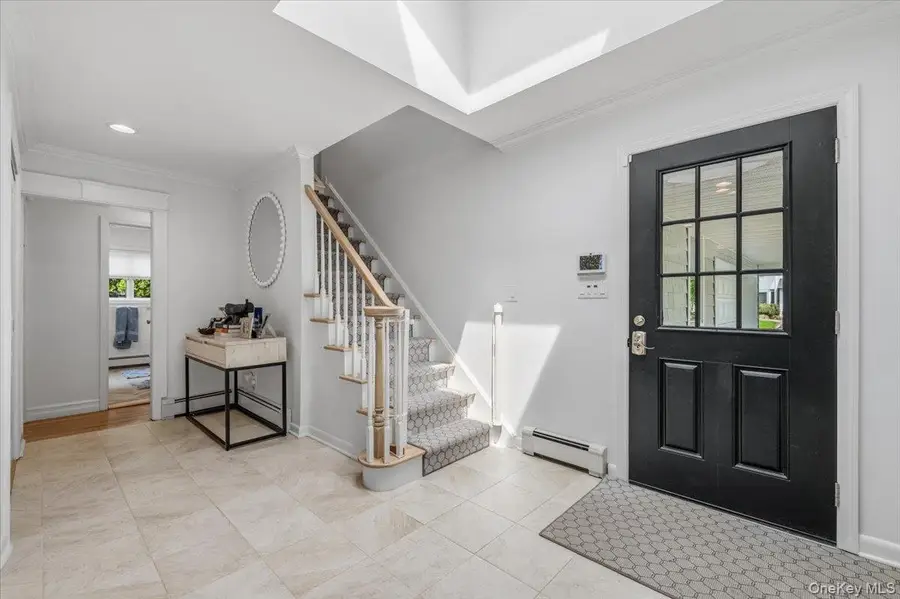 83 Joyce Lane, Woodbury, NY 11797 - #3