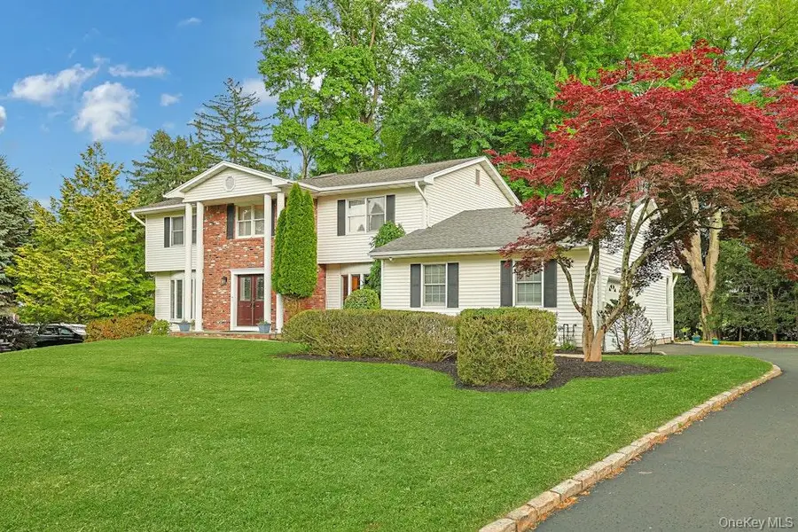 27 Rochelle Drive, New City, NY 10956 - #3