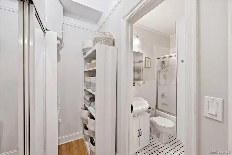20 Continental Avenue #1K, Forest Hills, NY 11375 - #2