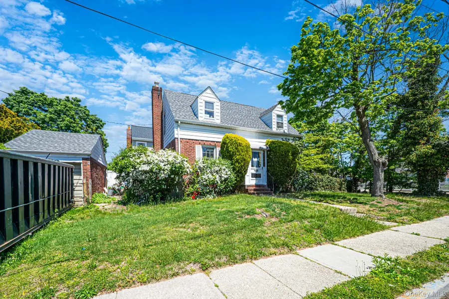 140 Freeman Avenue, Elmont, NY 11003 - #3
