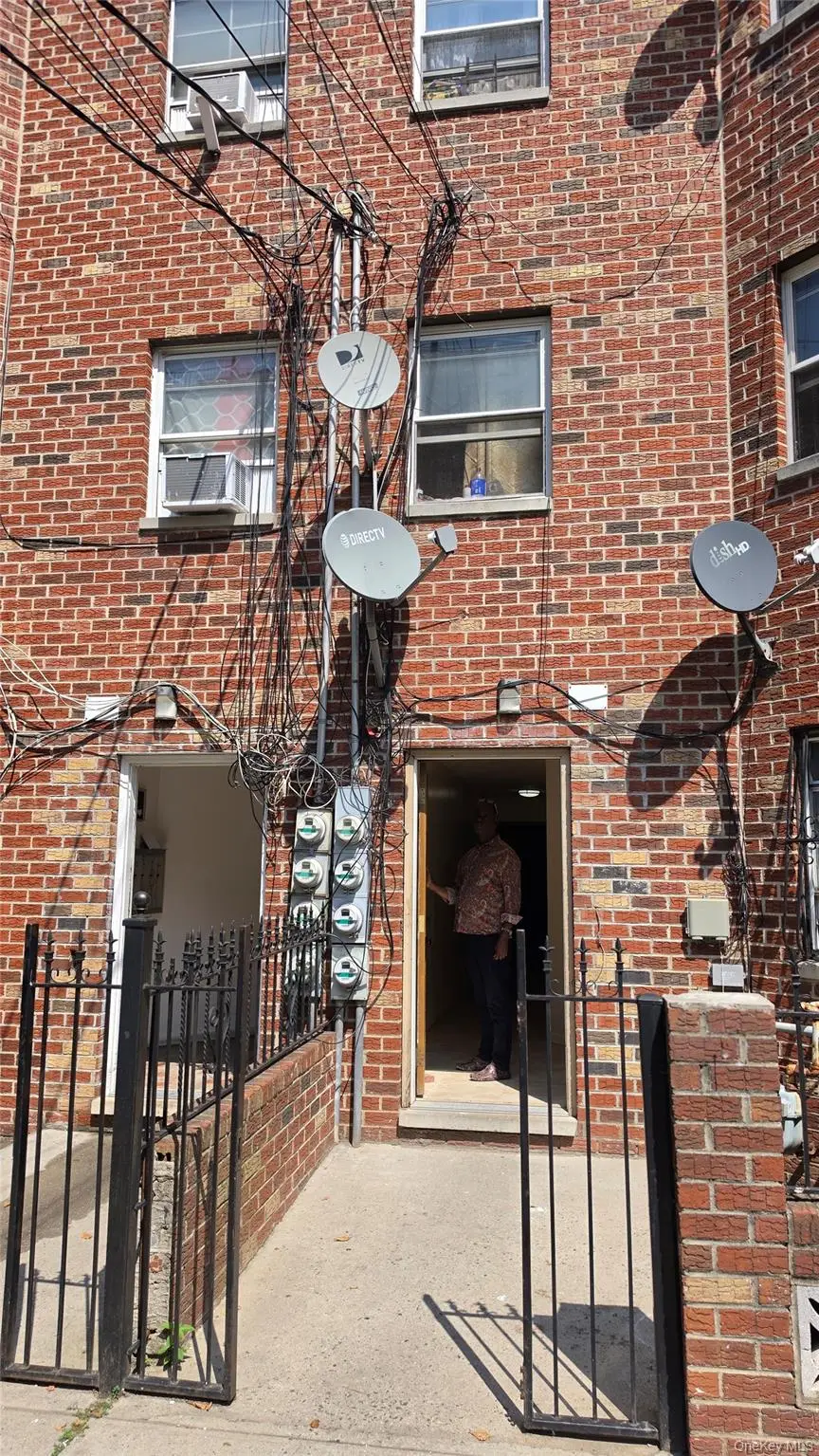 1388 Bristow Street, Bronx, NY 10459 - #1
