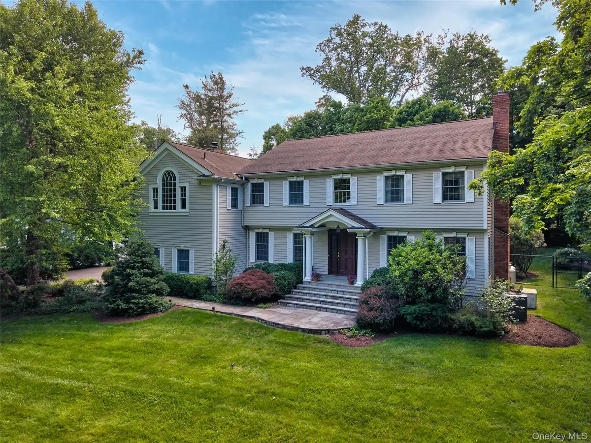 26 Plumwood Road, Briarcliff Manor, NY 10510 - #1