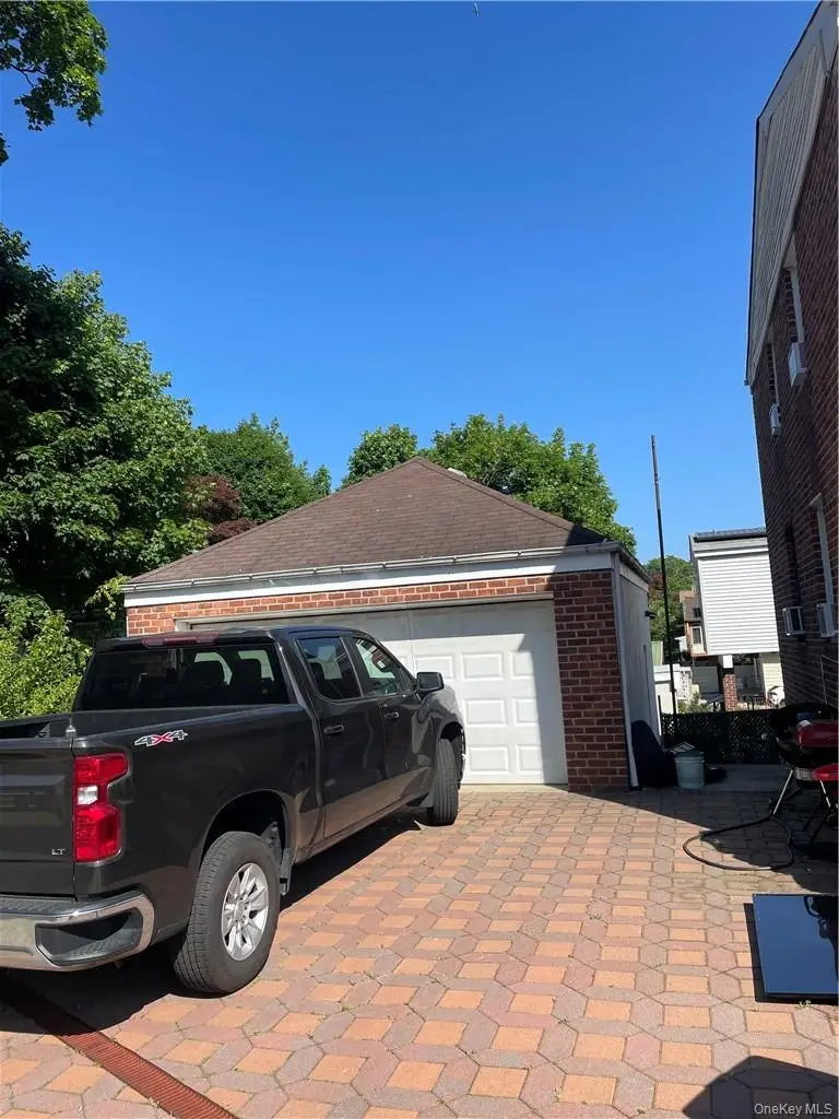 22 Cowles Aka 2 Catskill Avenue, Yonkers, NY 10704 - #3