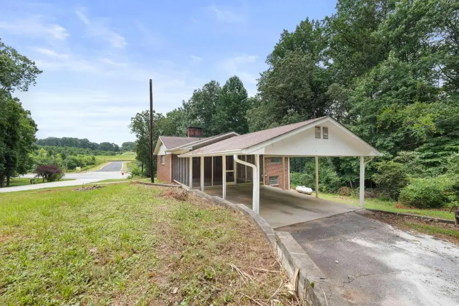 3911 Fraser Circle, Gainesville, GA 30506 - Image #3