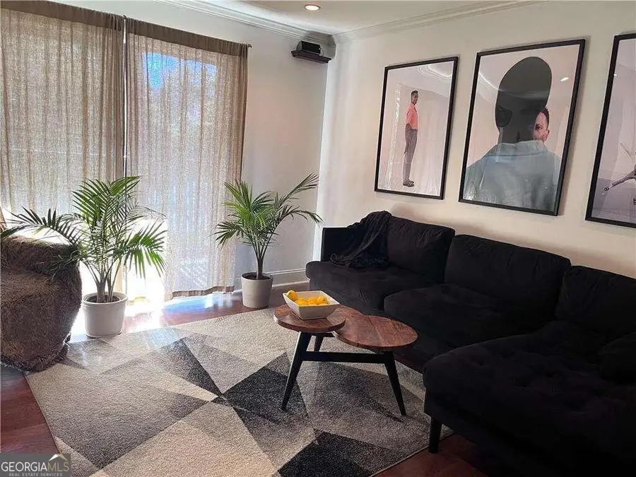 705 Cumberland Court Se, Smyrna, GA 30080 - Image #2