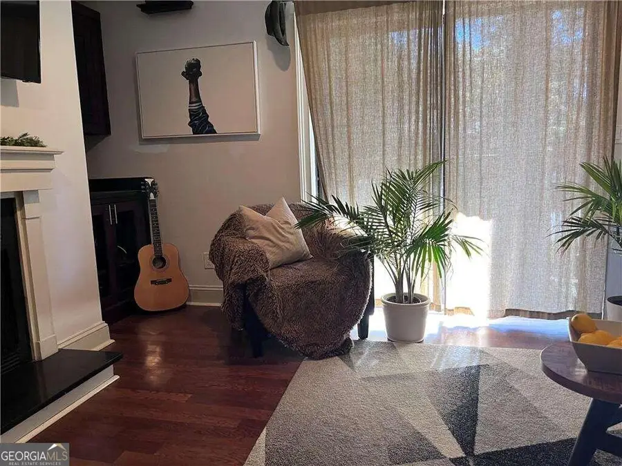 705 Cumberland Court Se, Smyrna, GA 30080 - Image #3