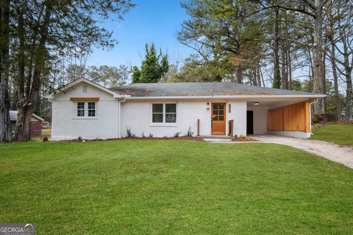 2327 El Paso Road Sw, Atlanta, GA 30331 - Image #1