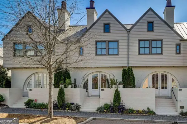 330 Heatherden Avenue, Fayetteville, GA 30214