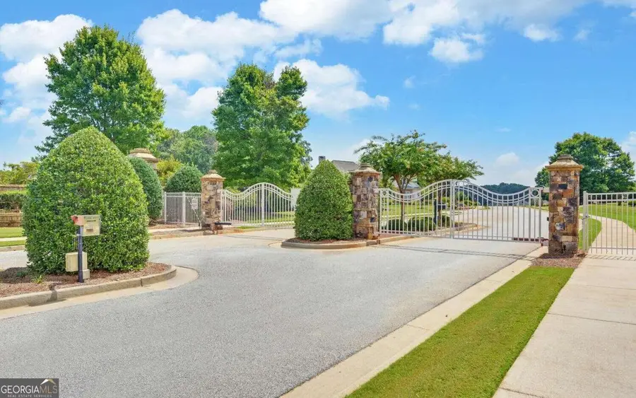 5427 Planting Field Lane, Flowery Branch, GA 30542 - Image #3