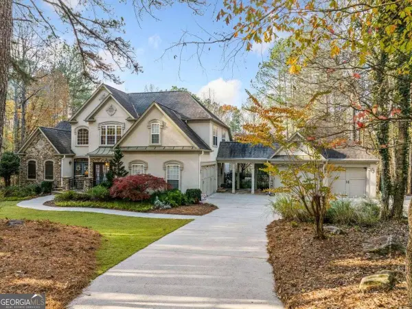 8170 Hurakan Creek Crossing, Cumming, GA 30028