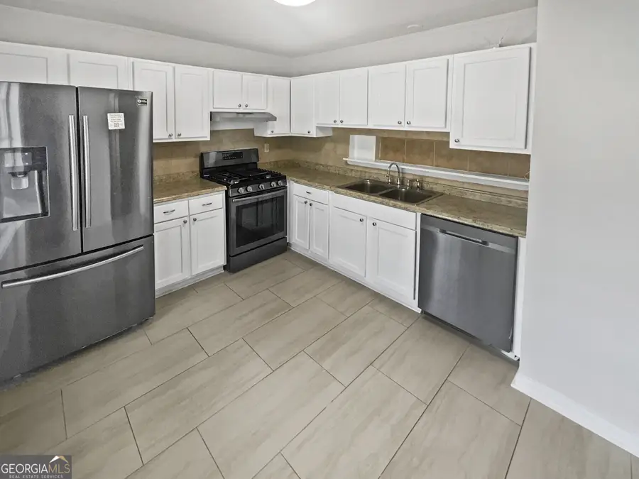 4727 Garden Hills Drive, Stone Mountain, GA 30083 - Image #2