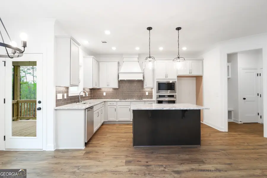 1020 Cottonwood Lane, Loganville, GA 30052 - Image #3