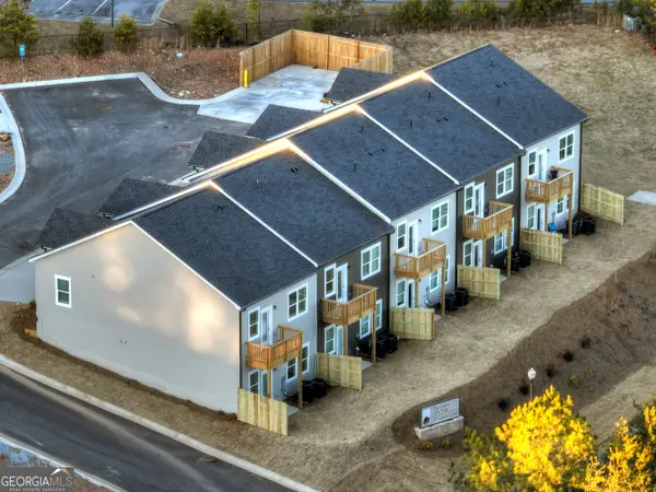 UNIT 1 Grove Loop, Blue Ridge, GA 30513