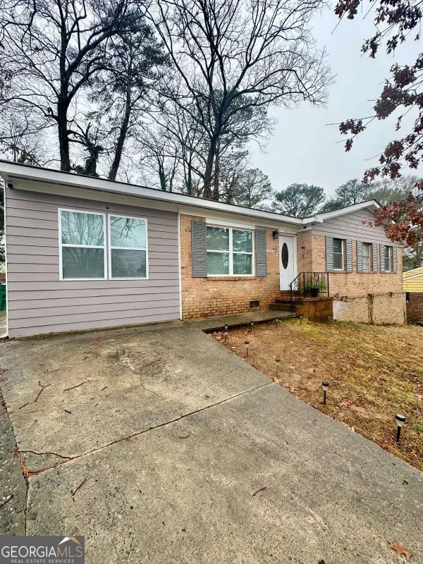 172 Scarsdale Drive, Riverdale, GA 30274