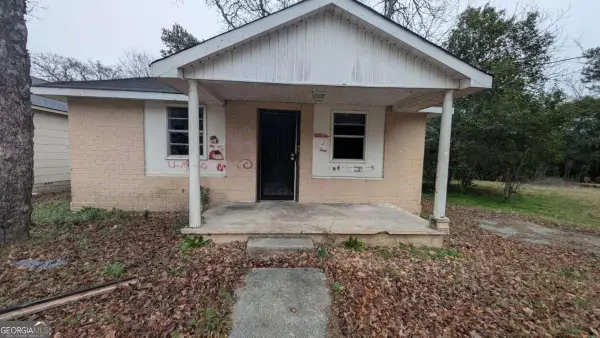 3855 Mercer Street, Macon, GA 31204