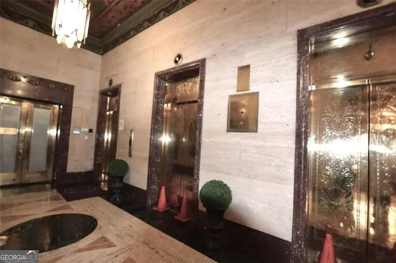 32 Peachtree Street Nw #APT 202, Atlanta, GA 30303 - Image #3