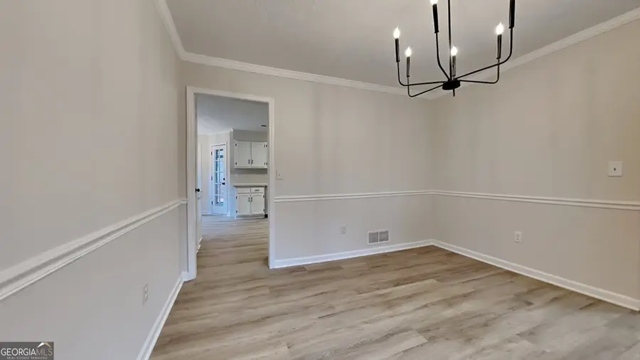 260 N Fayette Drive, Fayetteville, GA 30214 - Image #2