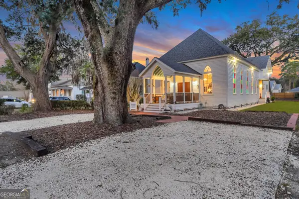 2716 Mechanics Avenue, Thunderbolt, GA 31404