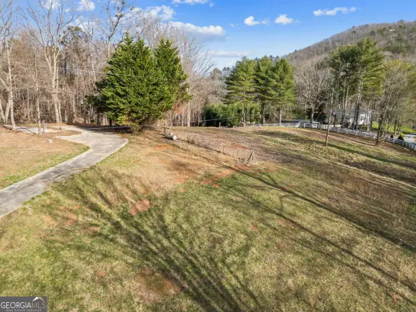 142 Smokerise Drive, Sautee Nacoochee, GA 30571