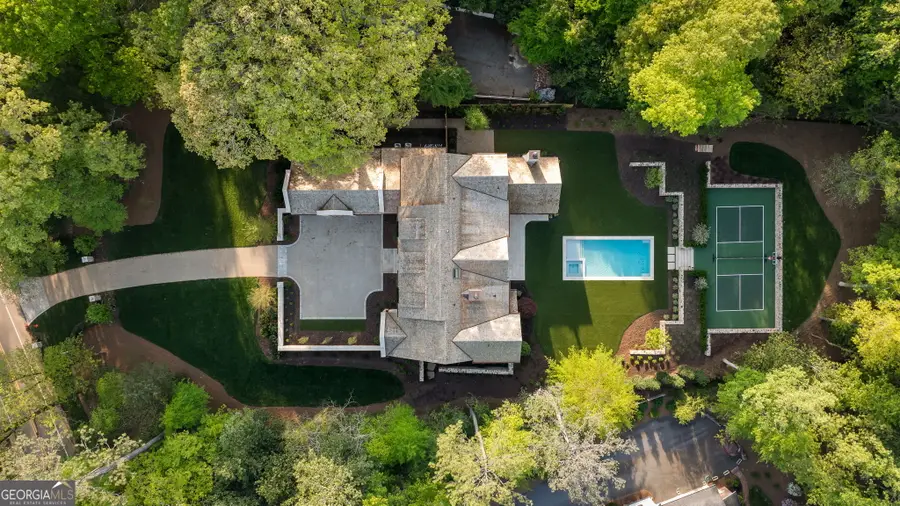 41 Blackland Road Nw, Atlanta, GA 30342 - Image #3