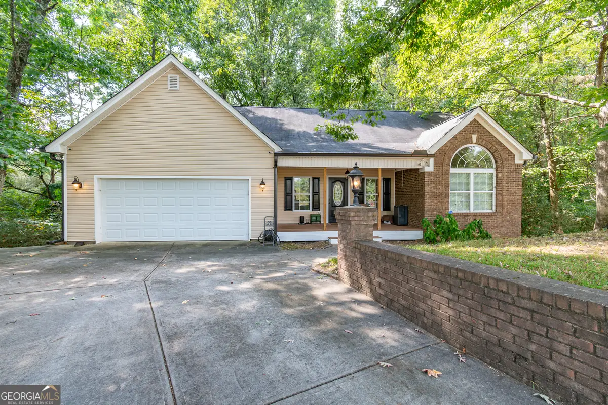 2208 Clarendon Court Ne, Conyers, GA 30012 - Image #1