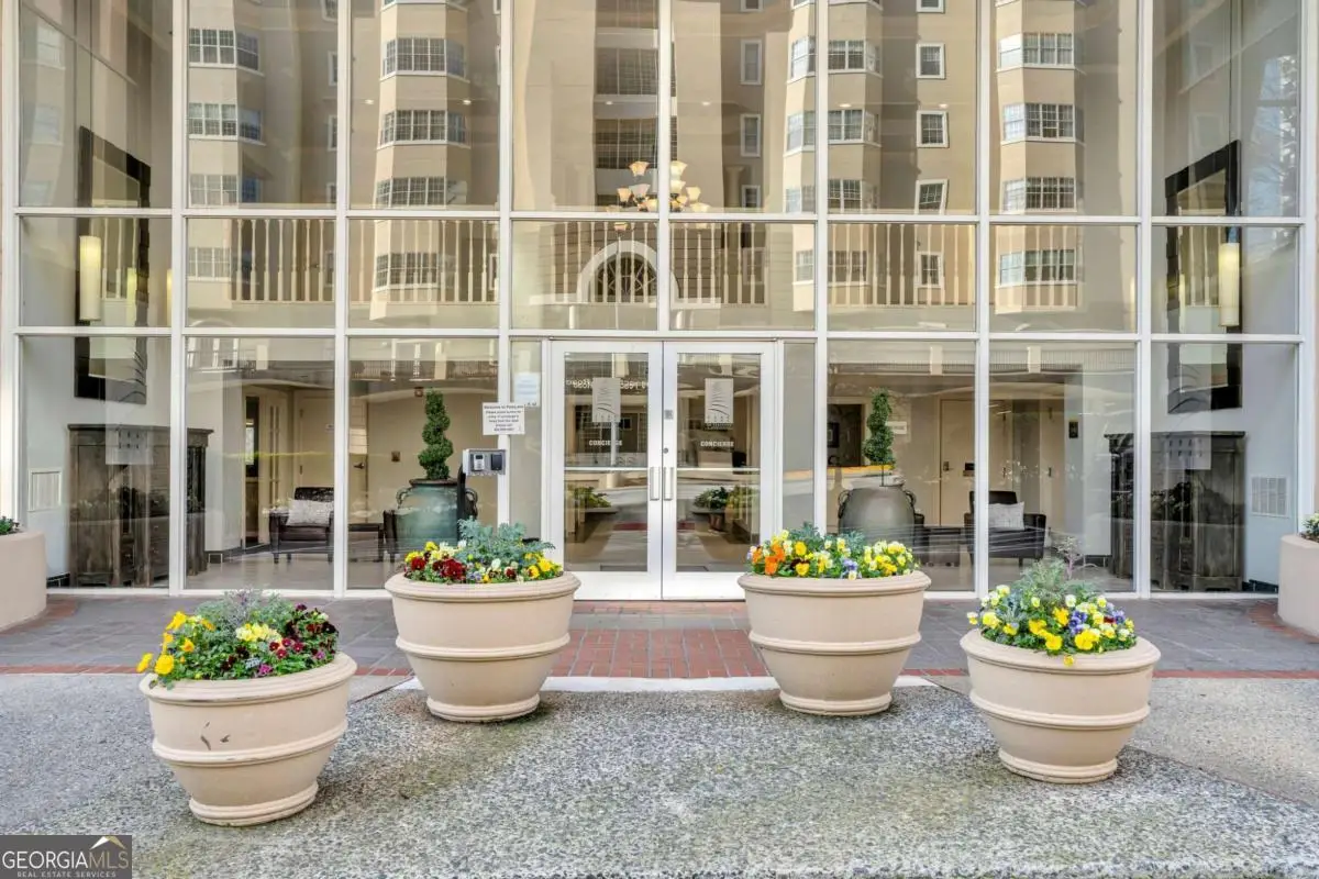 2479 Peachtree Road Ne #508, Atlanta, GA 30305 - Image #1