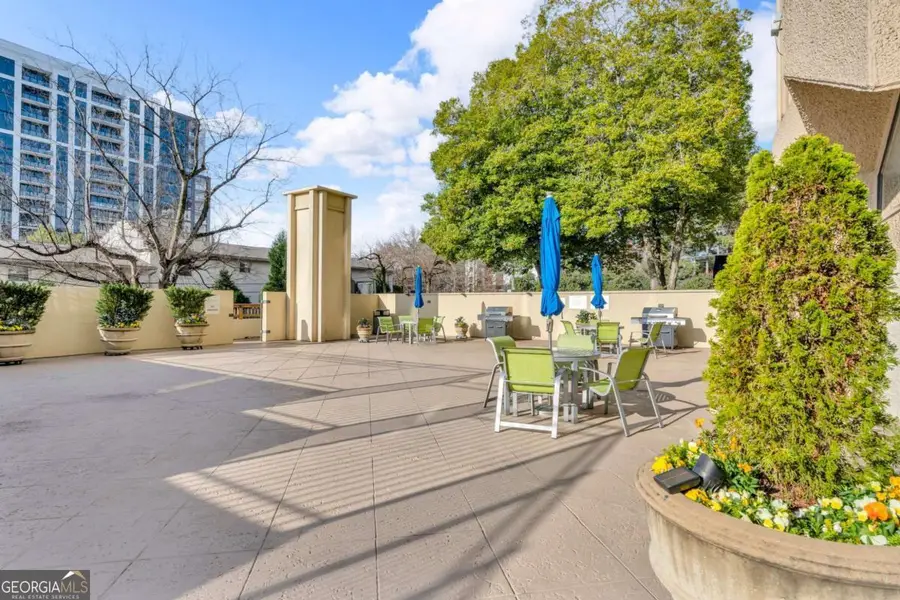 2479 Peachtree Road Ne #508, Atlanta, GA 30305 - Image #2