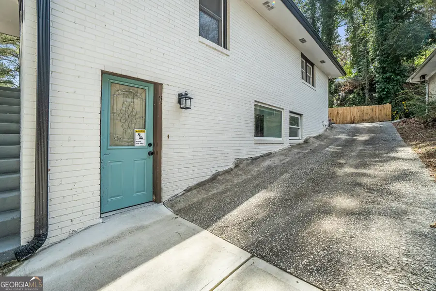 1842 Calloway Drive Nw, Atlanta, GA 30314 - Image #3