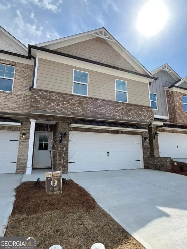 21 Creekside Commons Drive, Hoschton, GA 30548 - Image #1