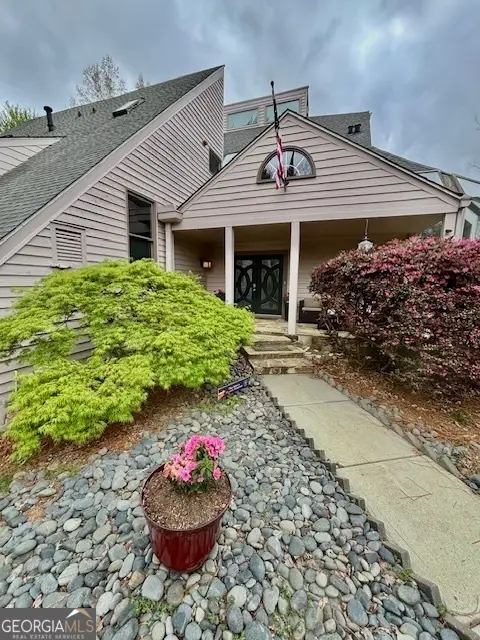 3810 Galloway Drive Ne, Roswell, GA 30075 - Image #2