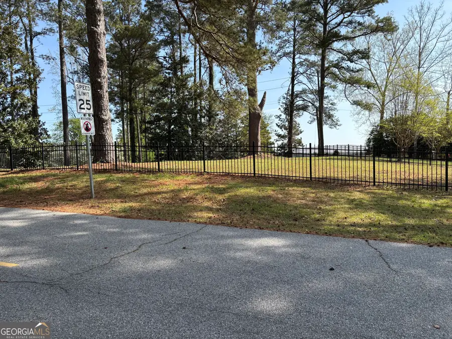 3024 Emerald Drive, Jonesboro, GA 30236 - Image #2