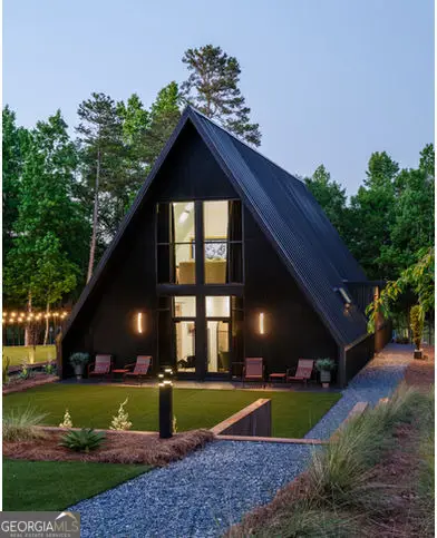 575 Early Drive, Hartwell, GA 30643