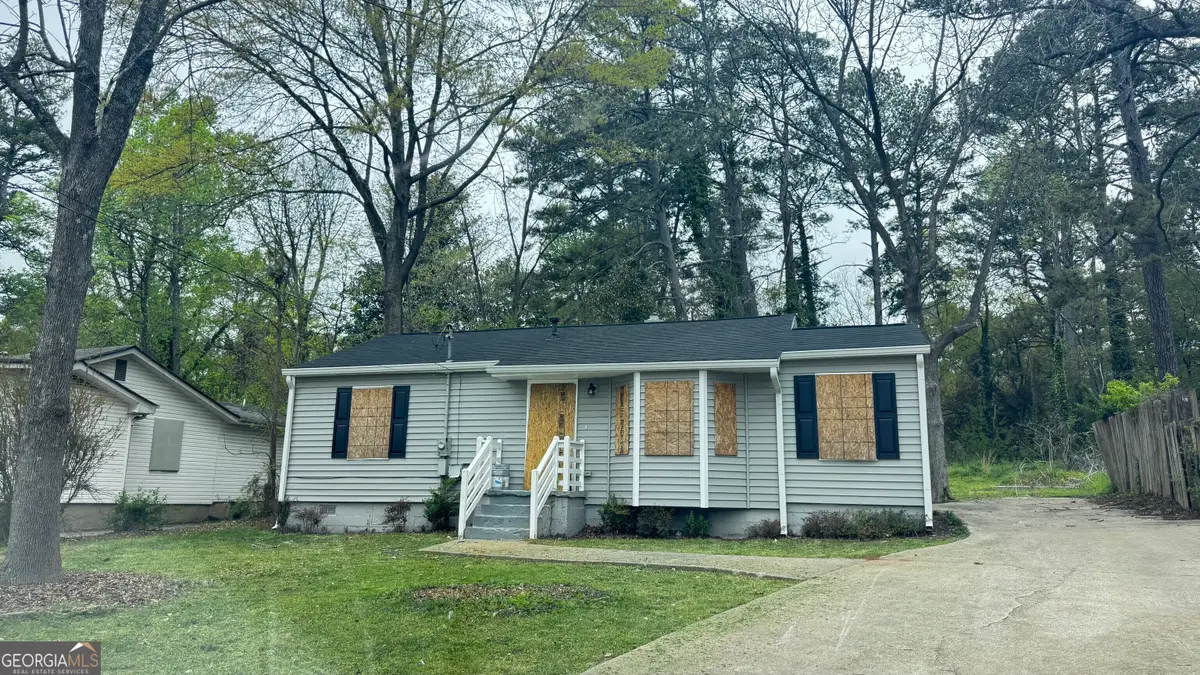 4262 Lindsey Drive, Decatur, GA 30035 - Image #1