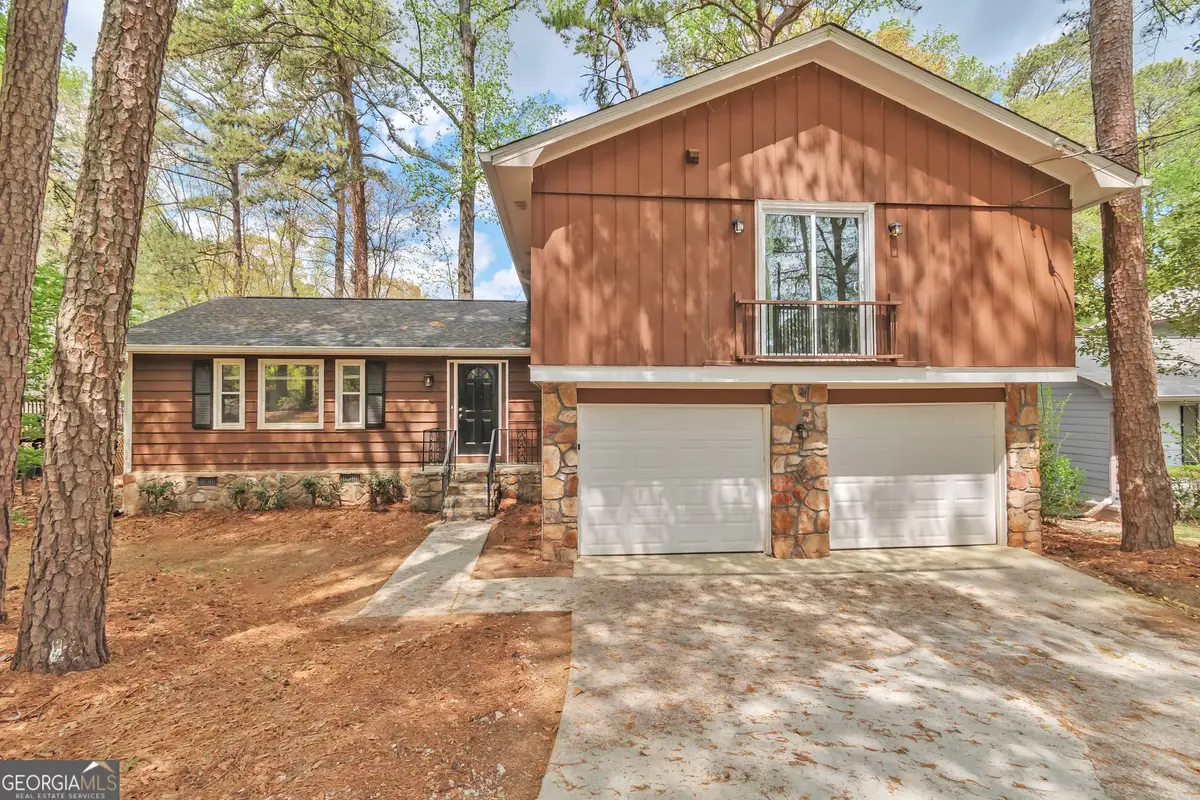 5350 Rockbridge Road, Stone Mountain, GA 30088 - Image #1